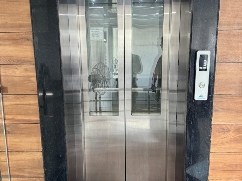 Machine Room less (MRL) – Ultra Max Elevators